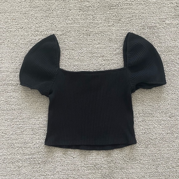 H&M Tops - Women’s Black Ribbed Puff Sleeve Blouse Top Casual Formal Coquette Minimalist